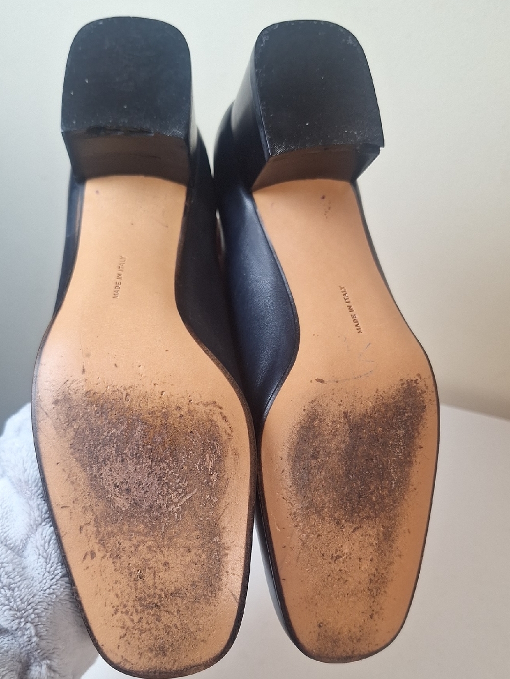 Salvatore Ferrigamo Maxi Gancini Navy/Gold  Block Heel Pumps Size 4 - Picture 12 of 13